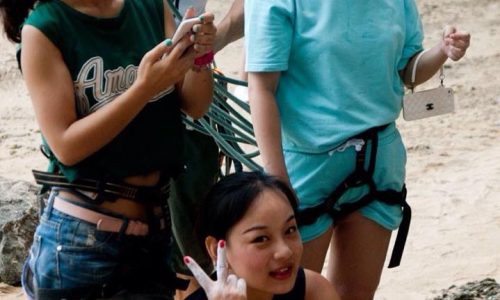 ปีนผาอ่าวไร่เลย์
